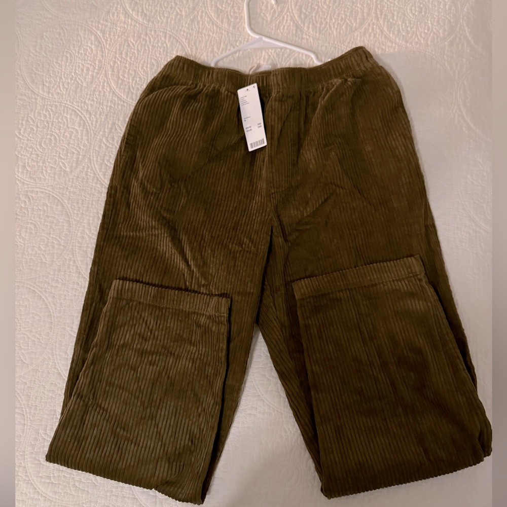 NEW Urban outfitters corduroy pants🍂